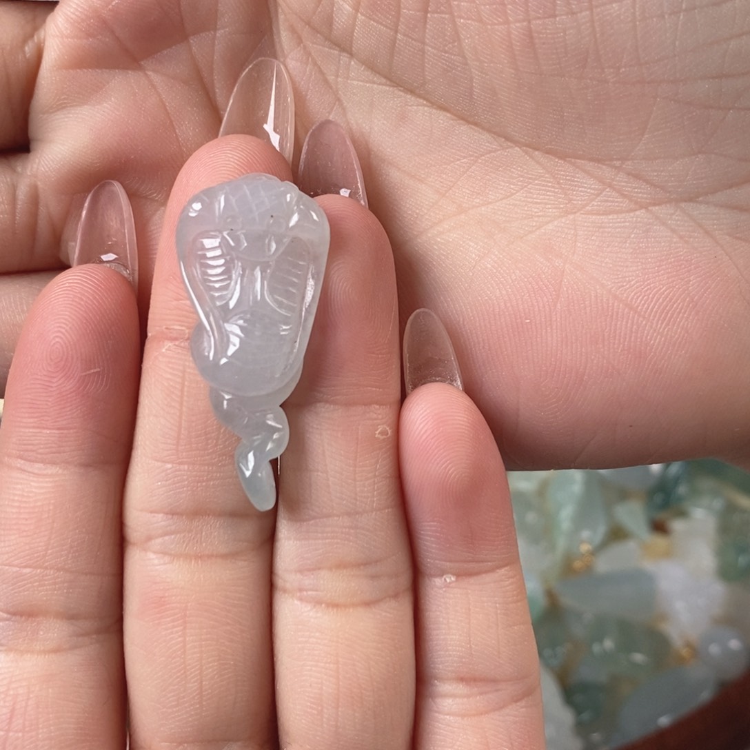 翡翠未镶嵌挂件翡翠