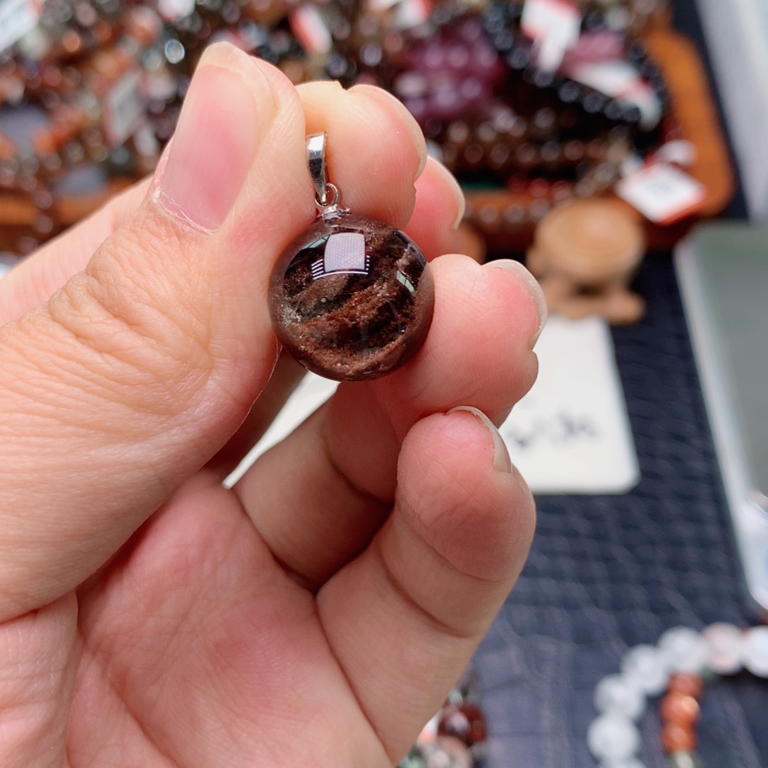 合金吊坠(赠链)水晶