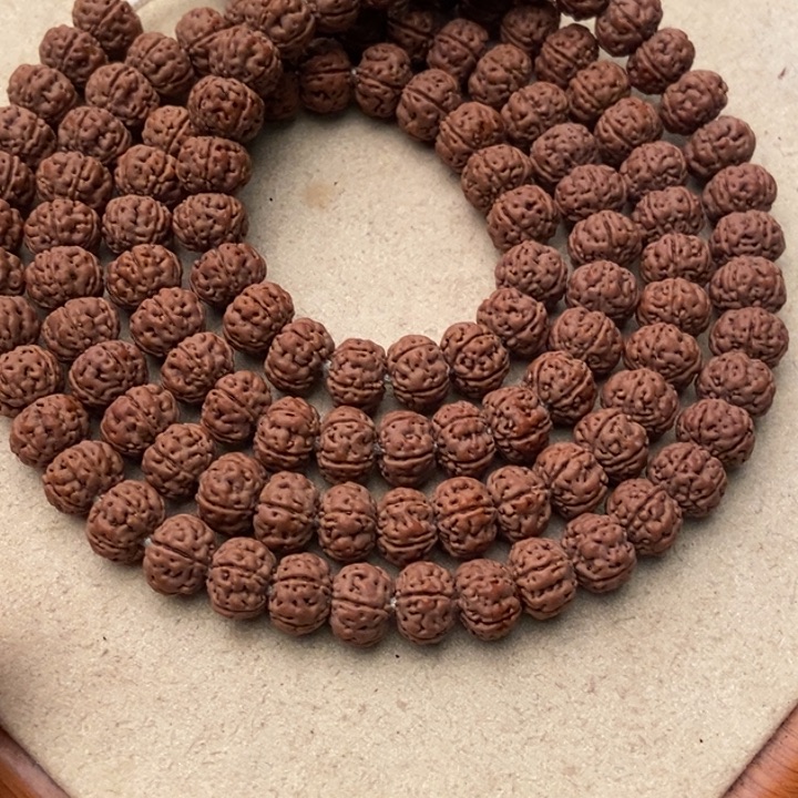 哈***舍金刚菩提吊坠纯血老树王108