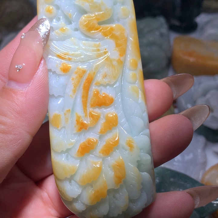 翡翠未镶嵌颈饰保真天然A货翡翠