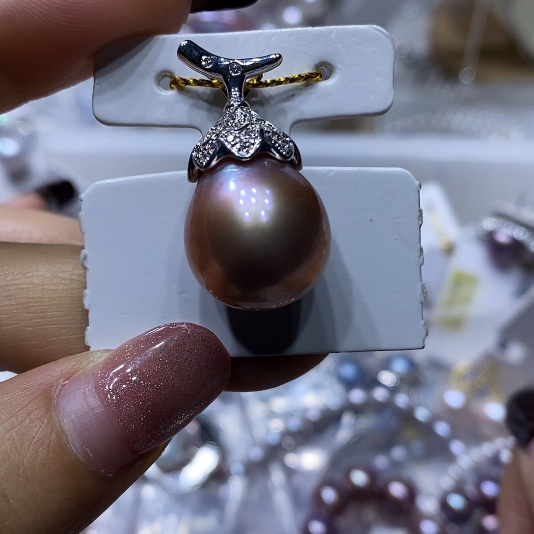 淡水珍珠吊坠未镶嵌