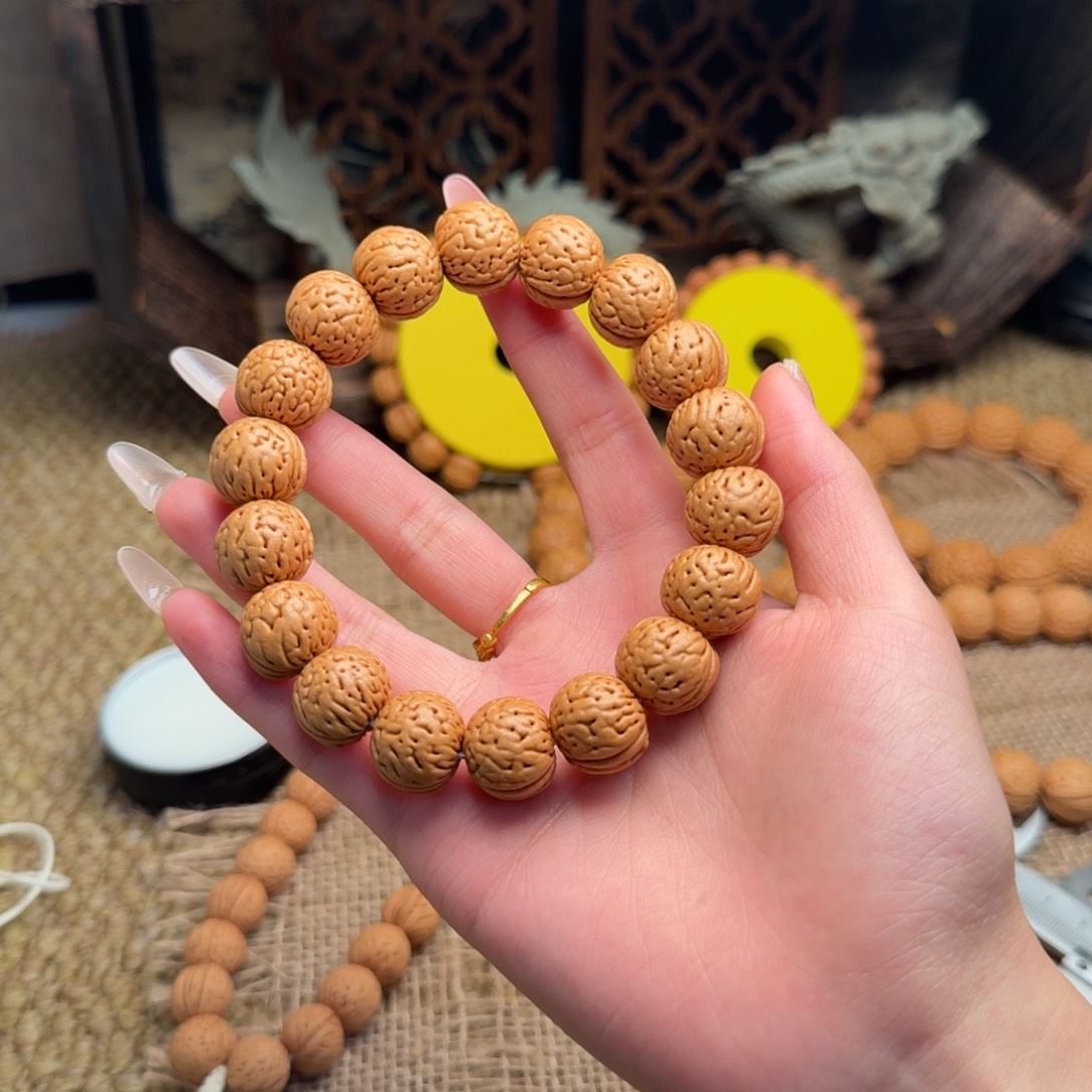 炼***火桃核吊坠金丹手串