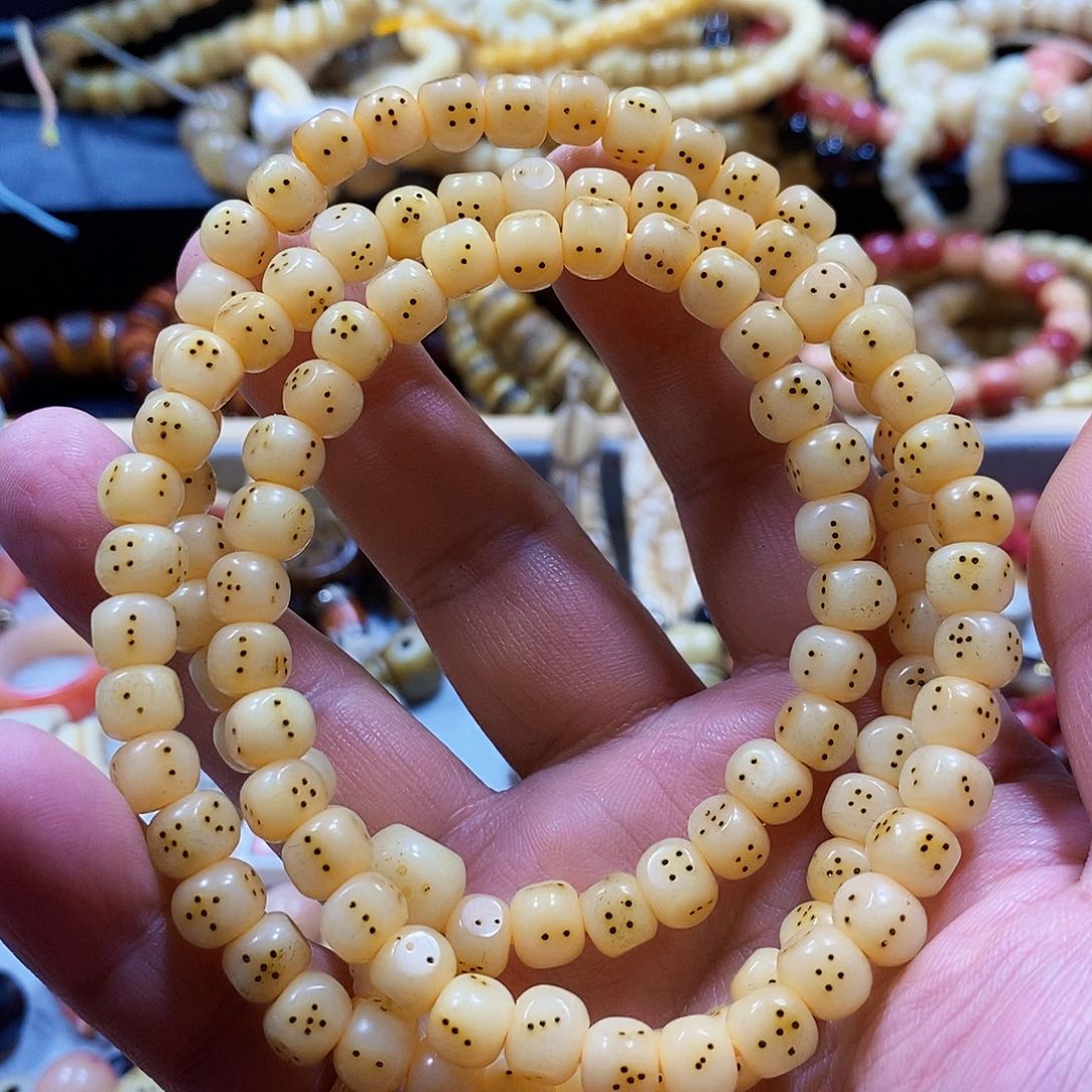 驼骨摆件0.7骰子手串108颗