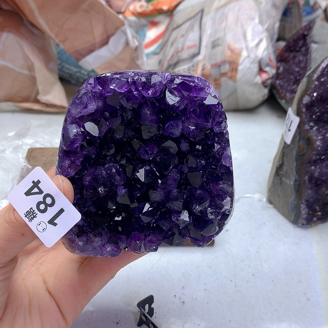 紫晶大型摆件（非配饰）未镶嵌