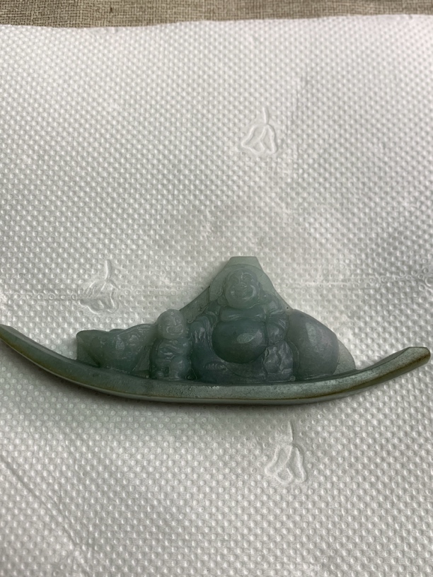 玉如军意翡翠珠宝