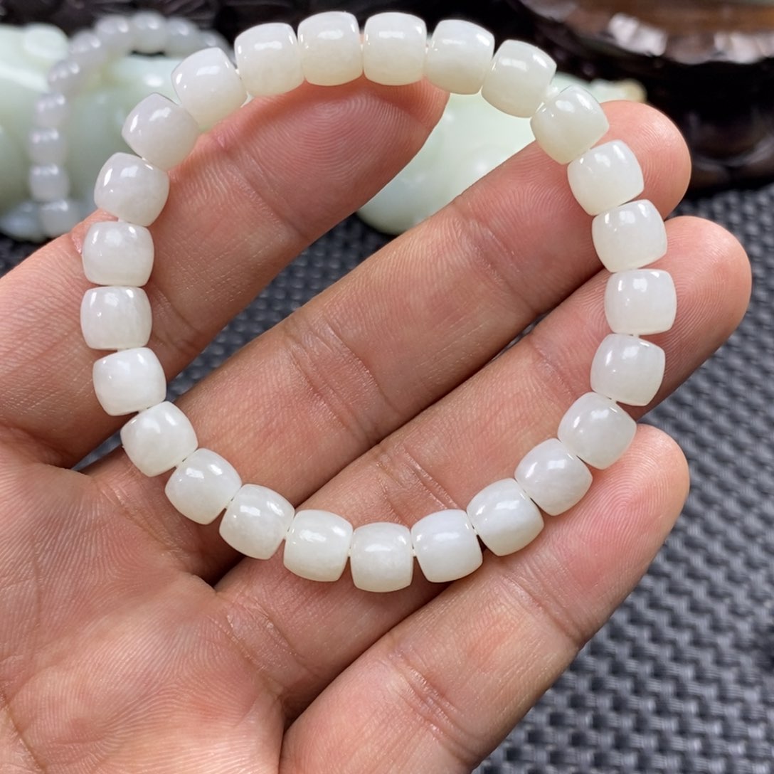 和田玉手链未镶嵌