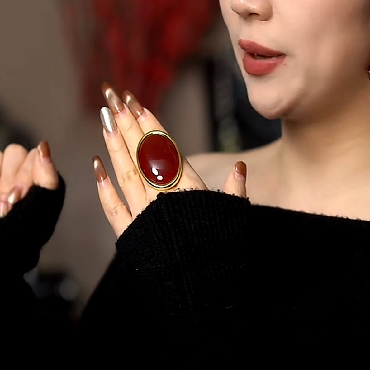 925银合成锆石戒指 鸽子蛋戒指