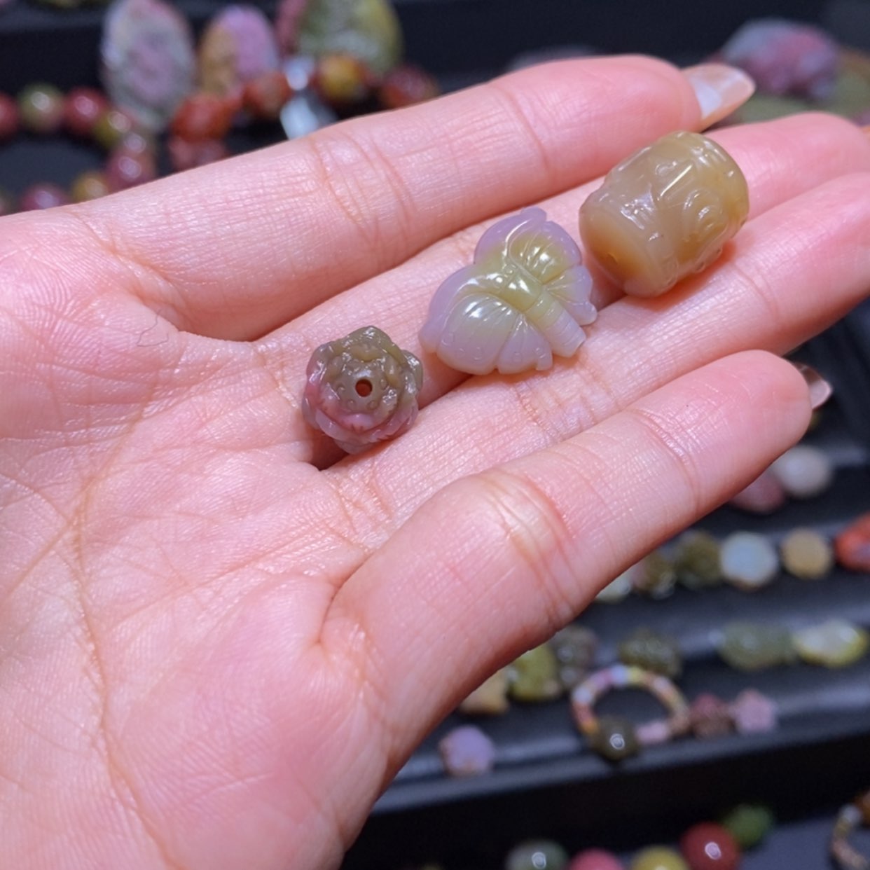 【闪购商品】玛瑙/玉髓手镯未镶嵌帽**姐