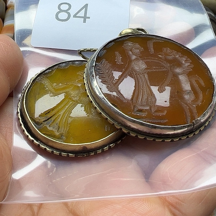 心***蕴玛瑙/玉髓未镶嵌手链