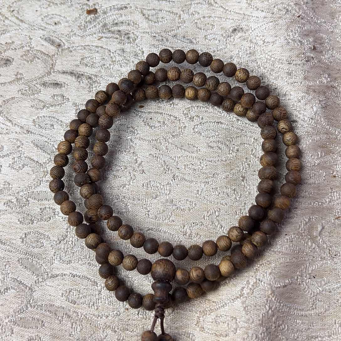 沉香手串05虫漏多样性发一沉香手串