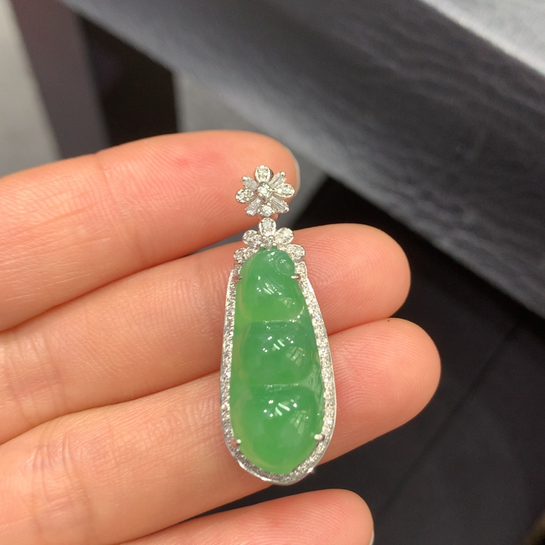 翡翠18K金镶嵌吊坠(不含链)