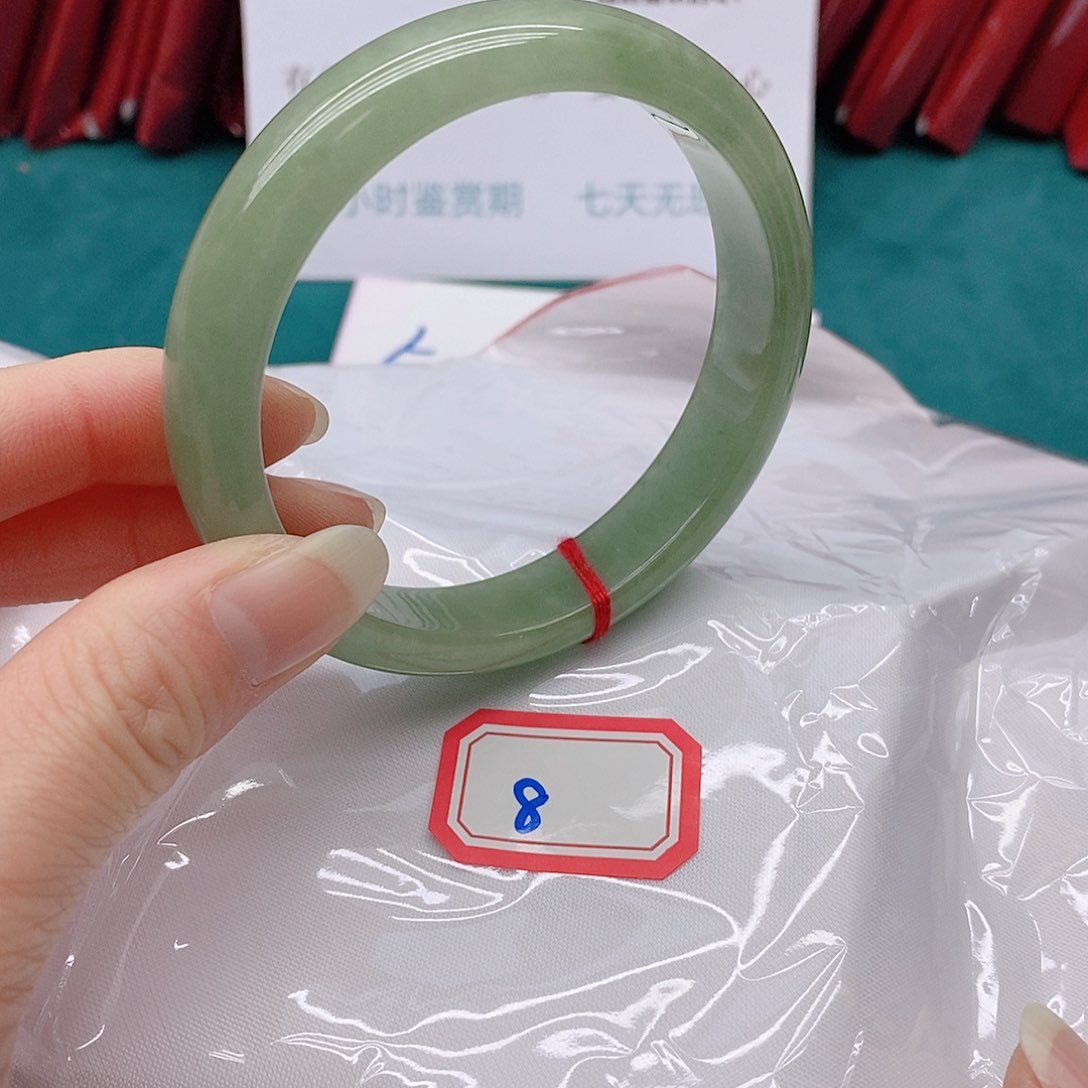 翡翠手镯未镶嵌江*088888888