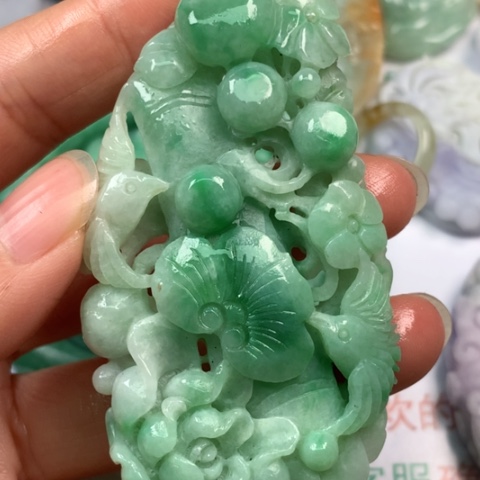 定制翡翠未镶嵌翡翠