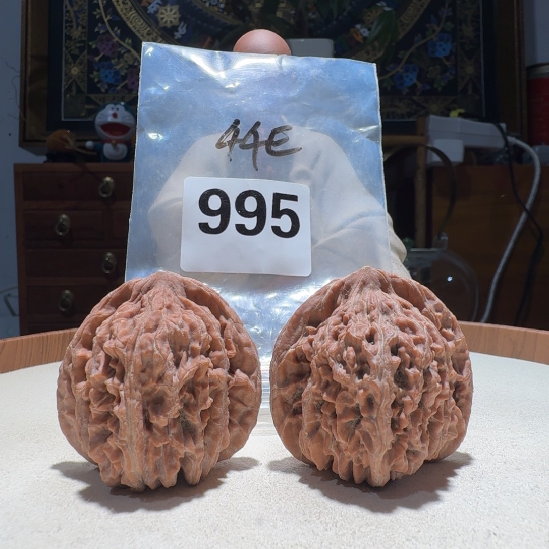 文玩核桃吊坠楼子