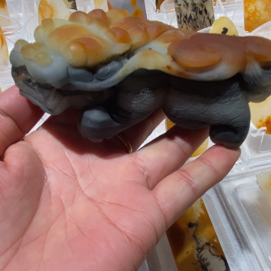 石英质玉（黄龙玉）合金颈饰