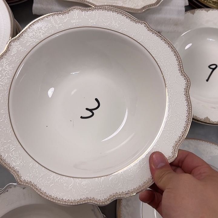 幽***兰瓷汤碗9寸微瑕款1个