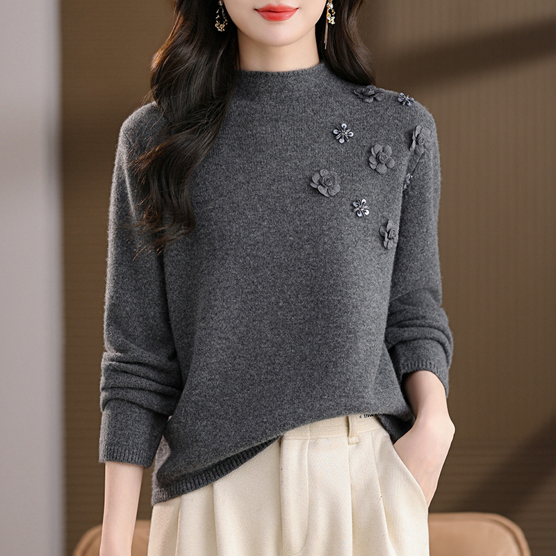 100纯羊毛衫女士半高领毛衣秋冬新款洋气妈妈绣花加厚打底衫时尚