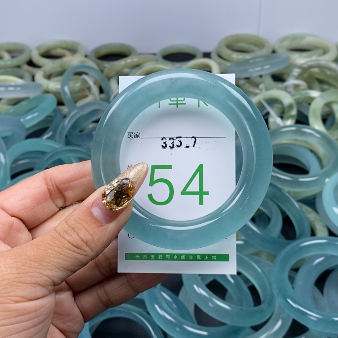 石英质玉手镯未镶嵌A****）