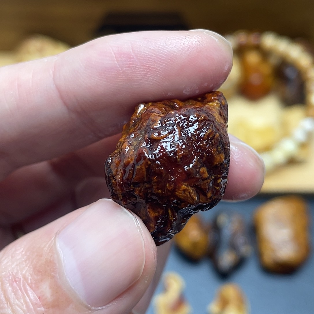 未镶嵌定制琥珀定制