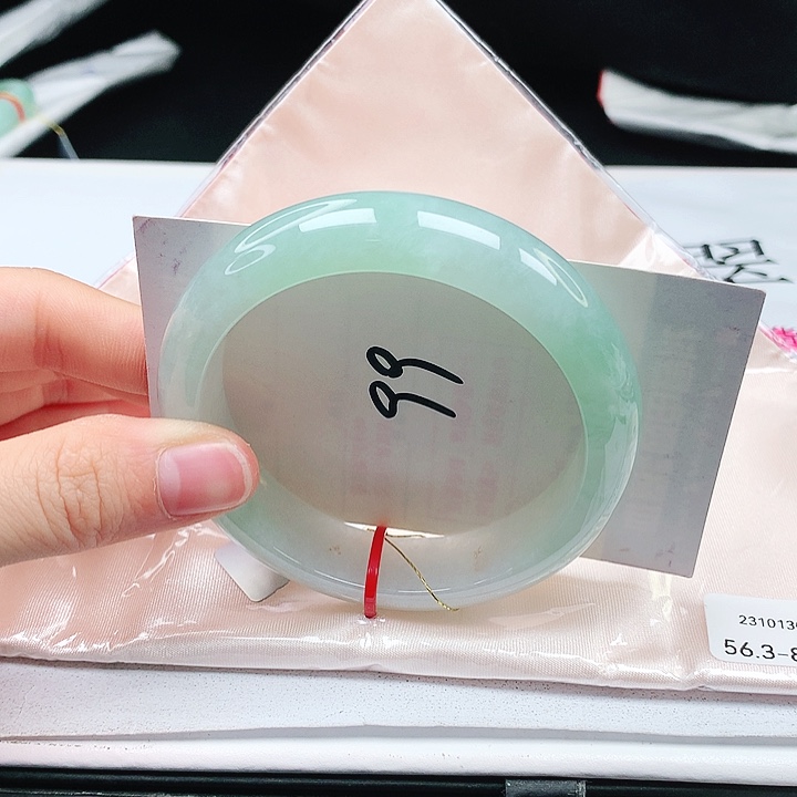 翡翠手镯未镶嵌缅甸天然a货手镯56+
