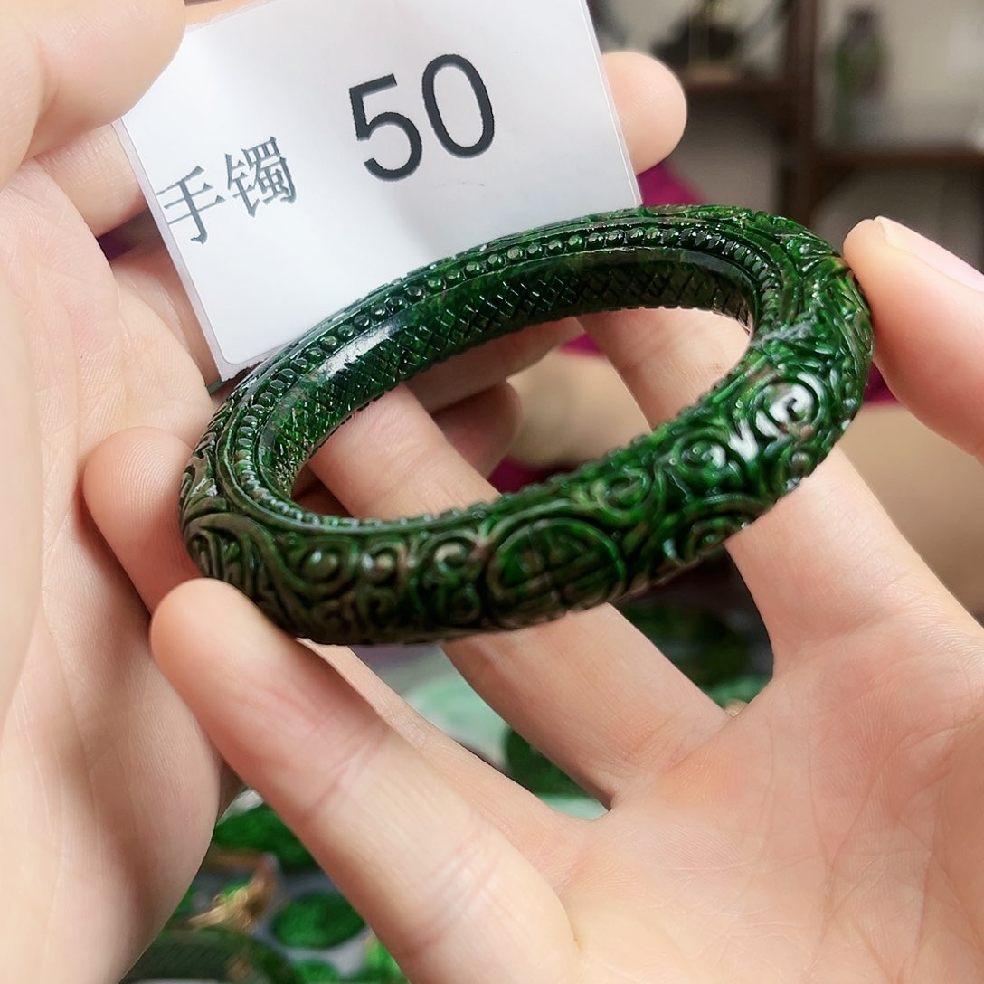 翡翠手镯未镶嵌手镯55.5