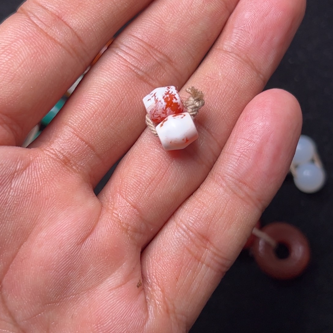 皮***哥玛瑙/玉髓未镶嵌配饰