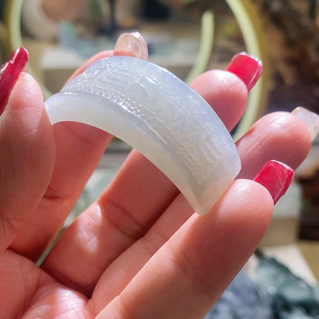 【闪购商品】翡翠颈饰未镶嵌手牌