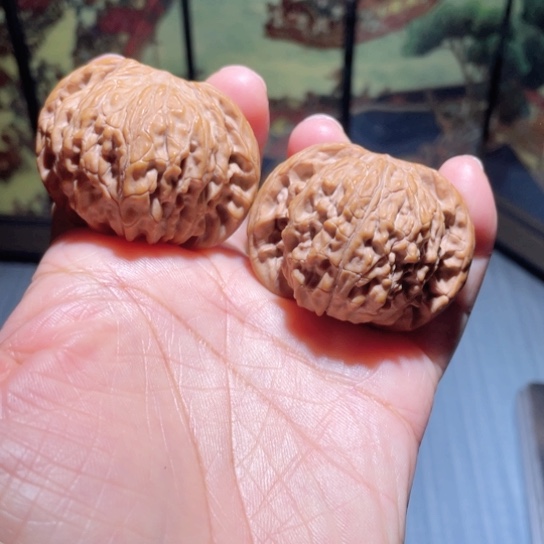 文玩核桃吊坠44磨盘