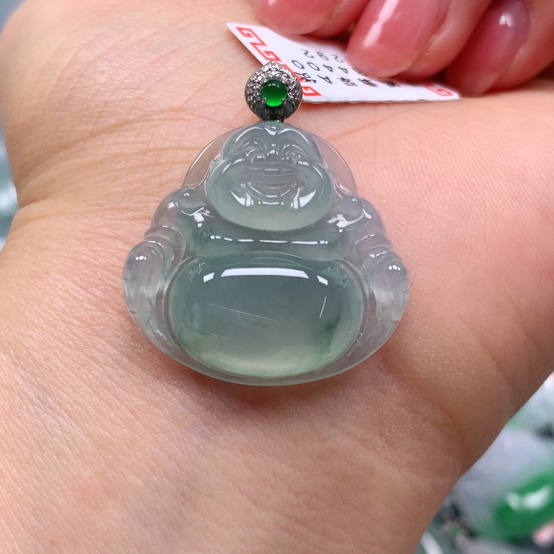 翡翠颈饰18K金镶嵌天然翡翠