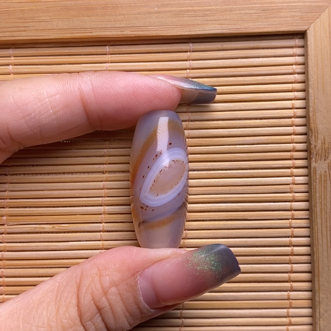玛瑙/玉髓珠宝半成品未镶嵌怪*?