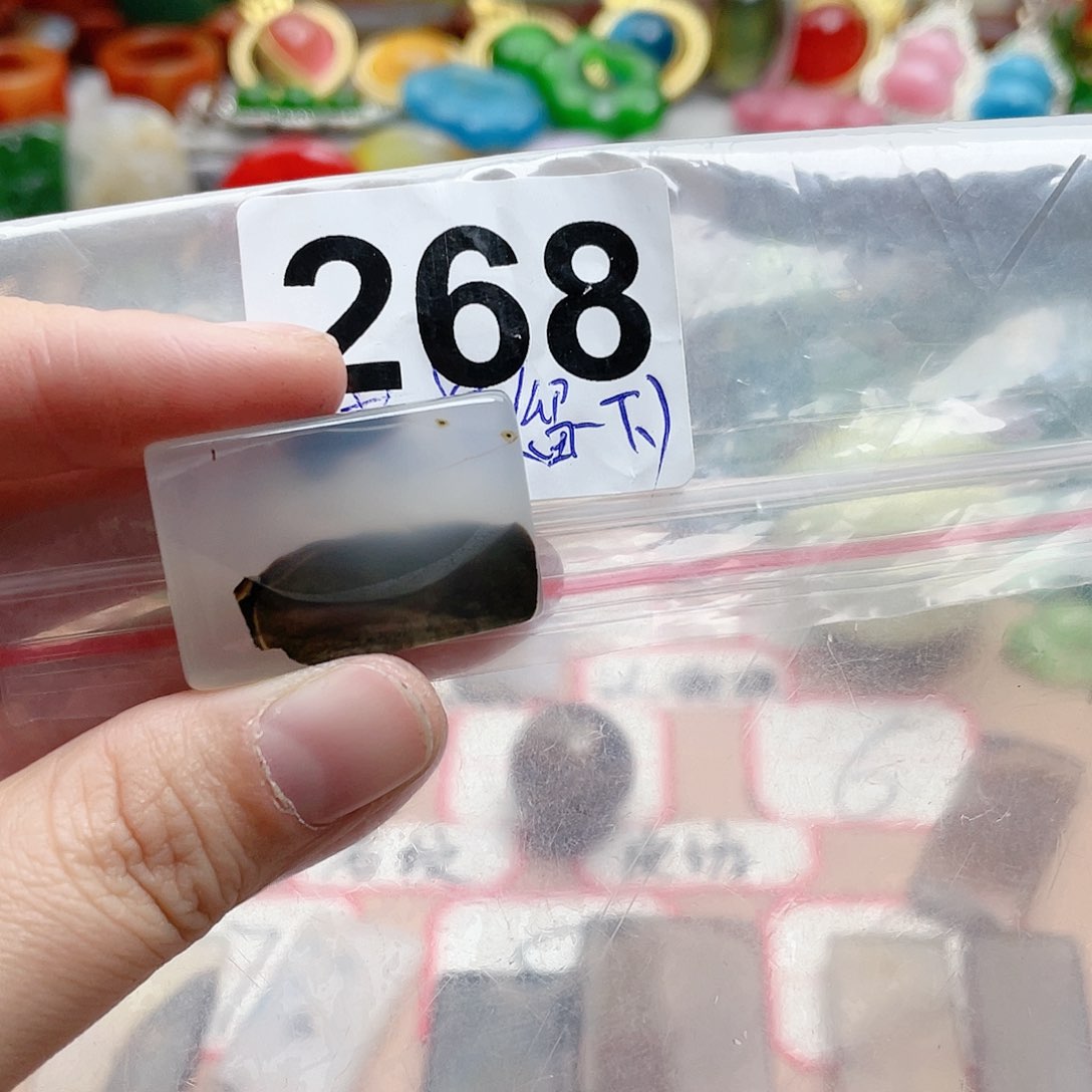 合金颈饰玛瑙/玉髓起**了