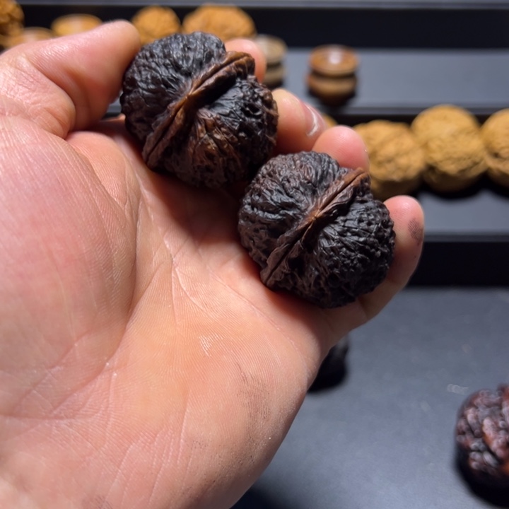 把件文玩核桃B水龙纹铁狮子42mm