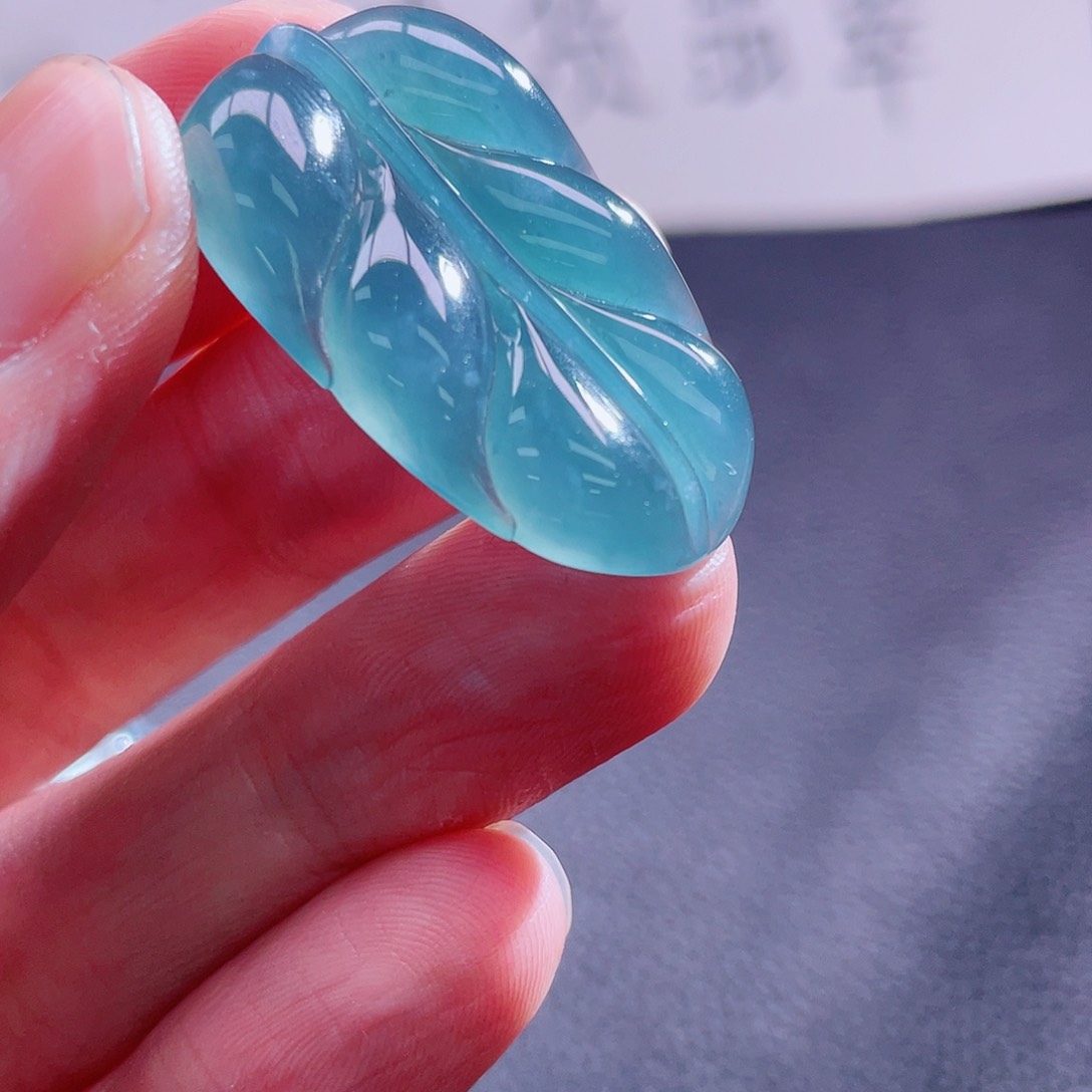 翡翠颈饰未镶嵌88888888