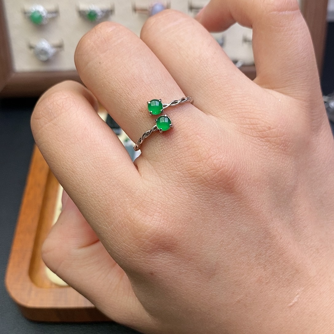 后***朵翡翠银S925镶嵌戒指