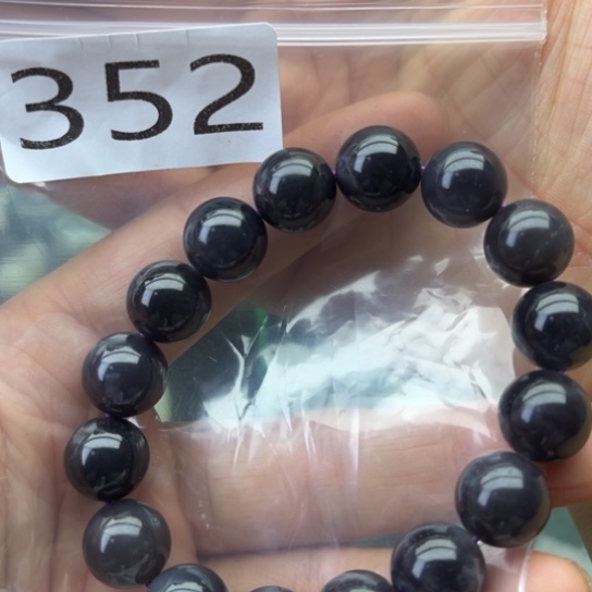 未镶嵌和田玉珠宝半成品