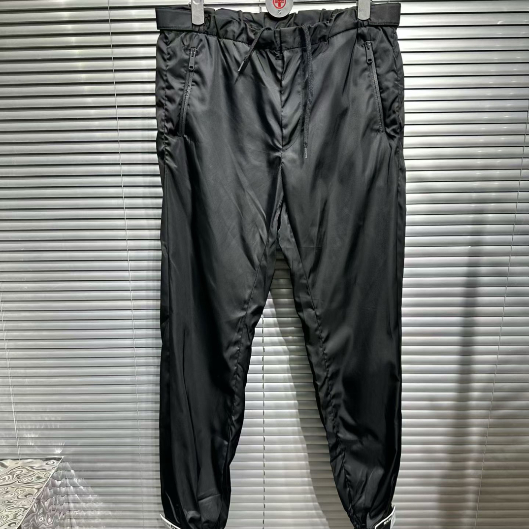 95新 Prada/普拉达 裤腿魔术贴黑色卫裤 抽绳运动裤 48码
