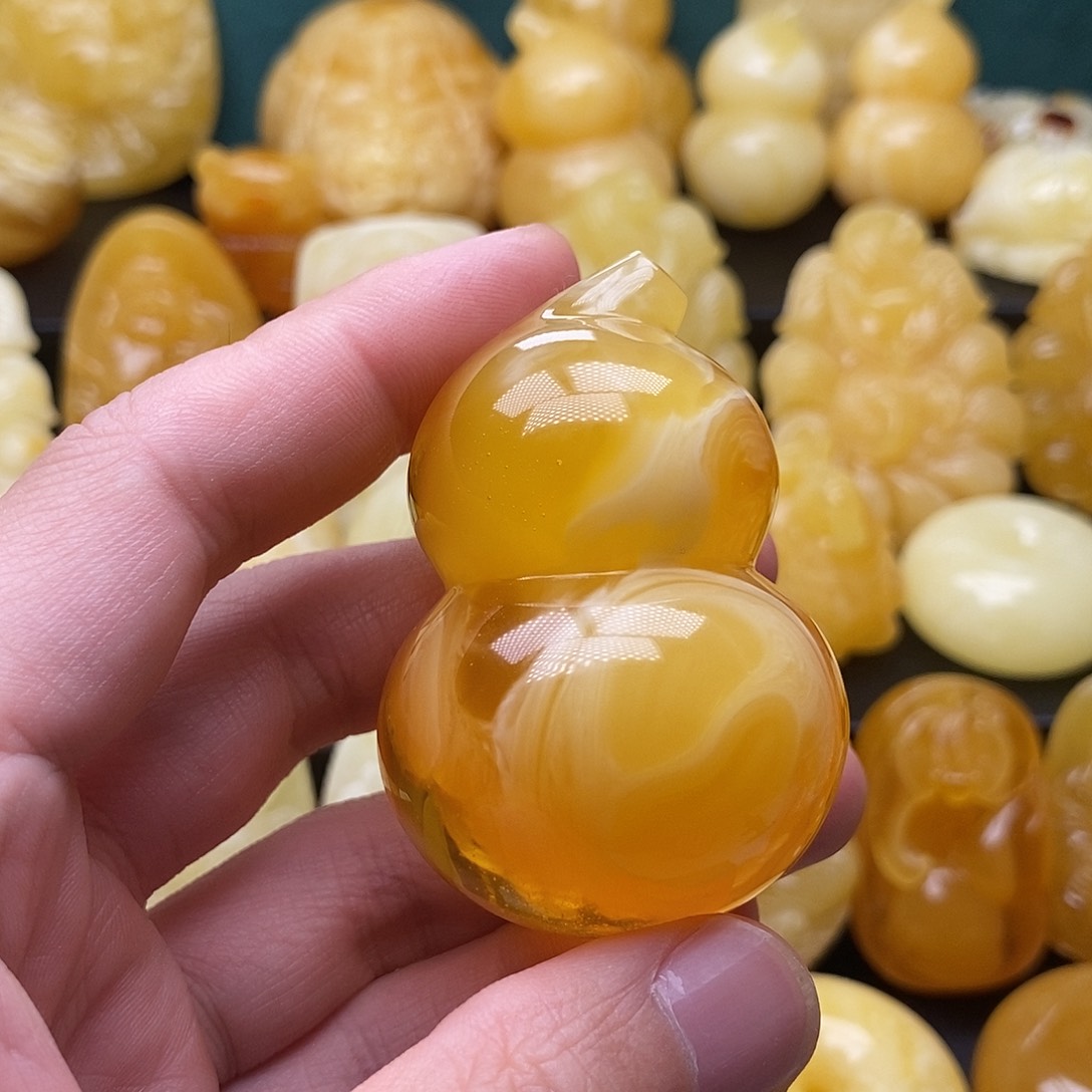 琥珀颈饰未镶嵌琥珀蜜蜡吊坠