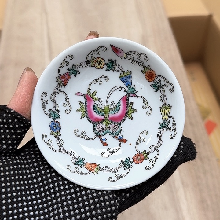 瓷片噗哈哈哈哈哈哈哈哈哈哈