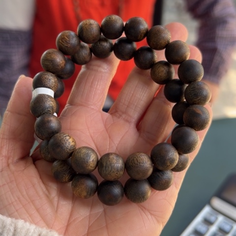 沉香手串乌身红土沉水浮12克卡1.1多样性发1条