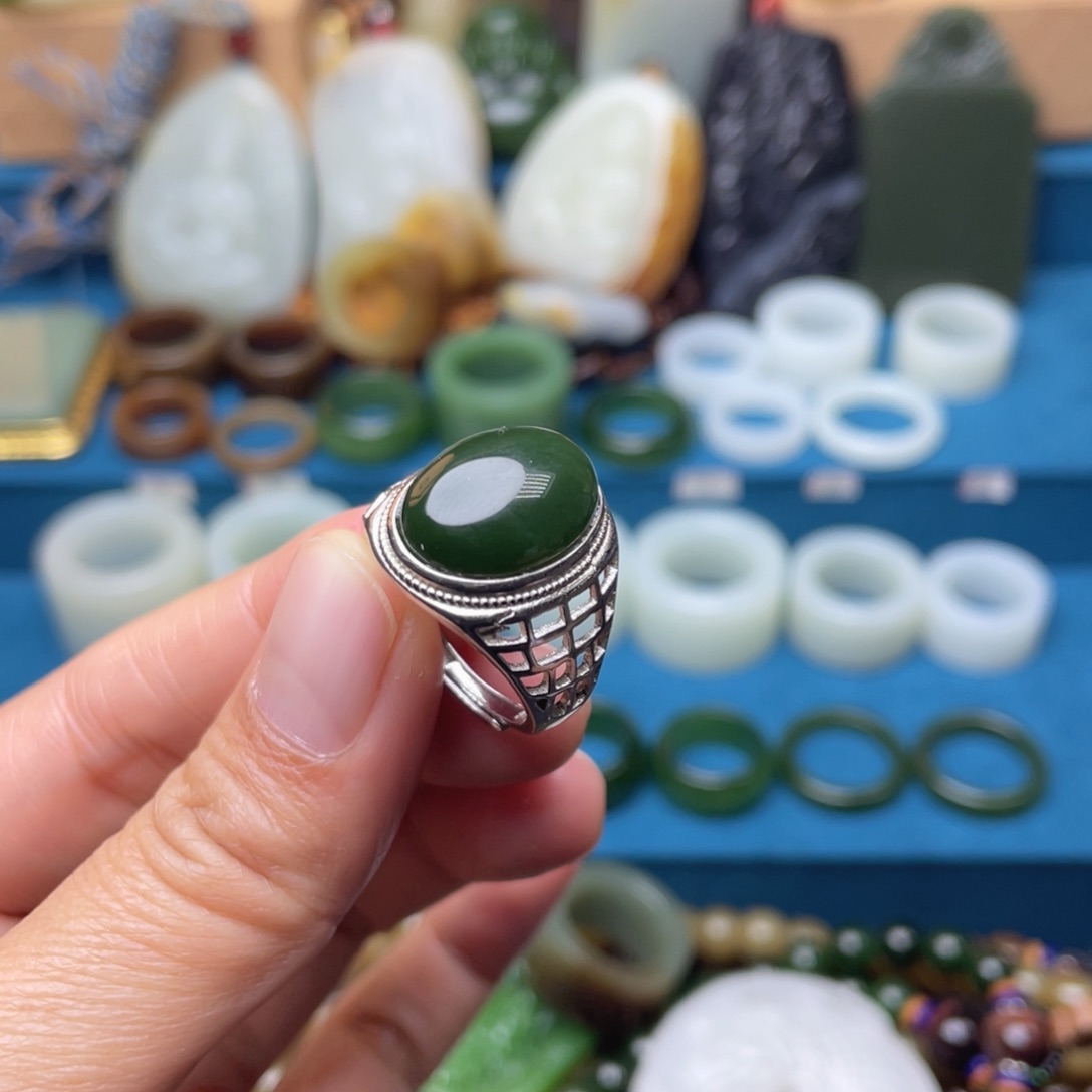 和田玉戒指银S925镶嵌脆**蛋