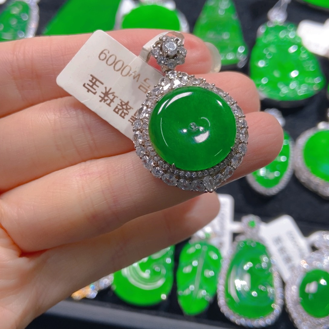 翡翠吊坠(不含链)银S925镶嵌