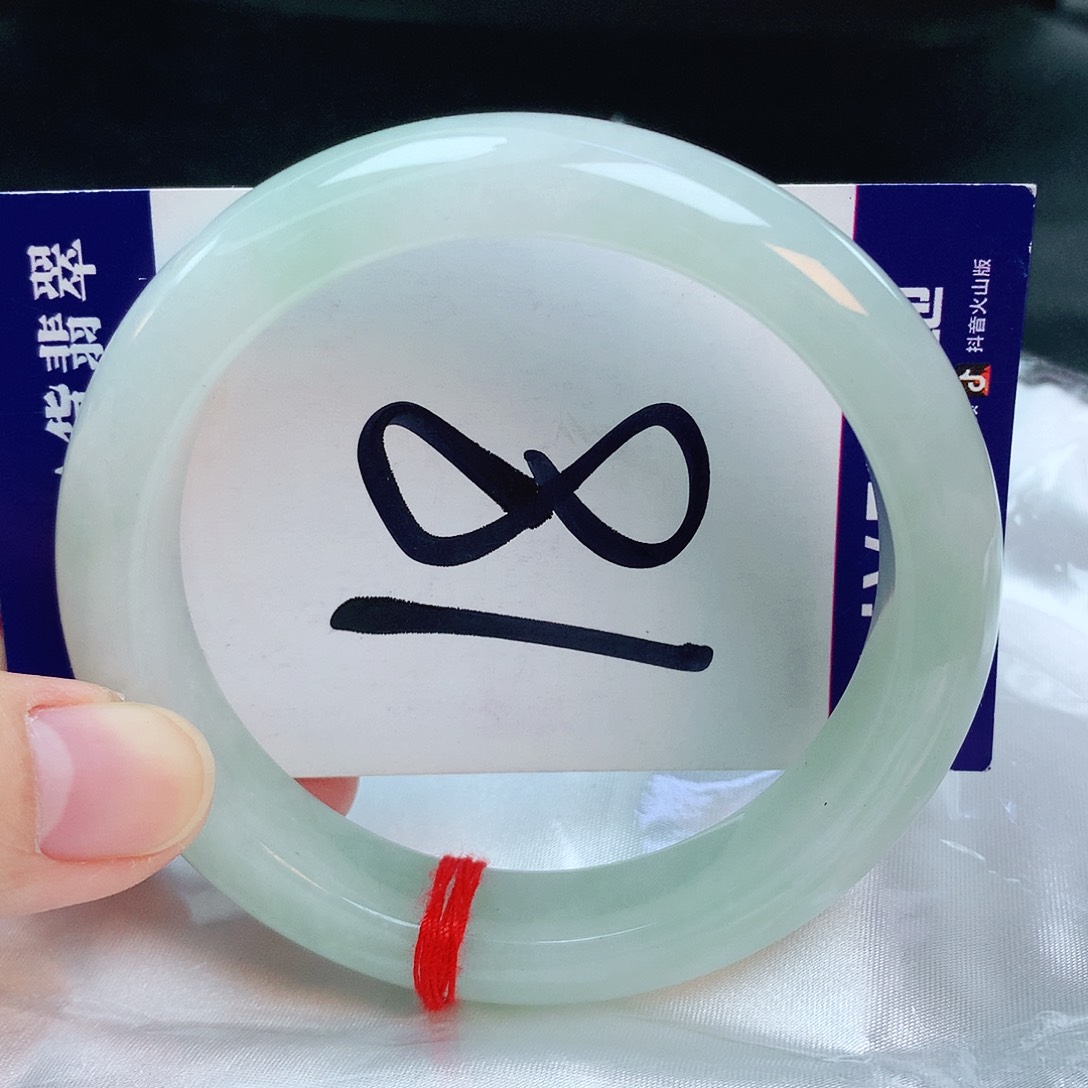翡翠手镯未镶嵌缅甸天然A货翡翠