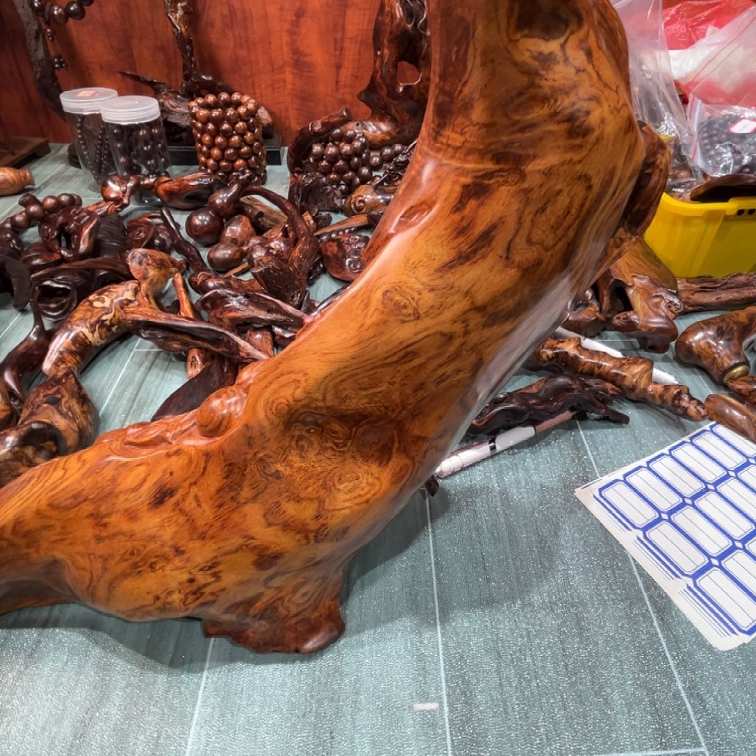 纵***海黄花梨/降香黄檀产品