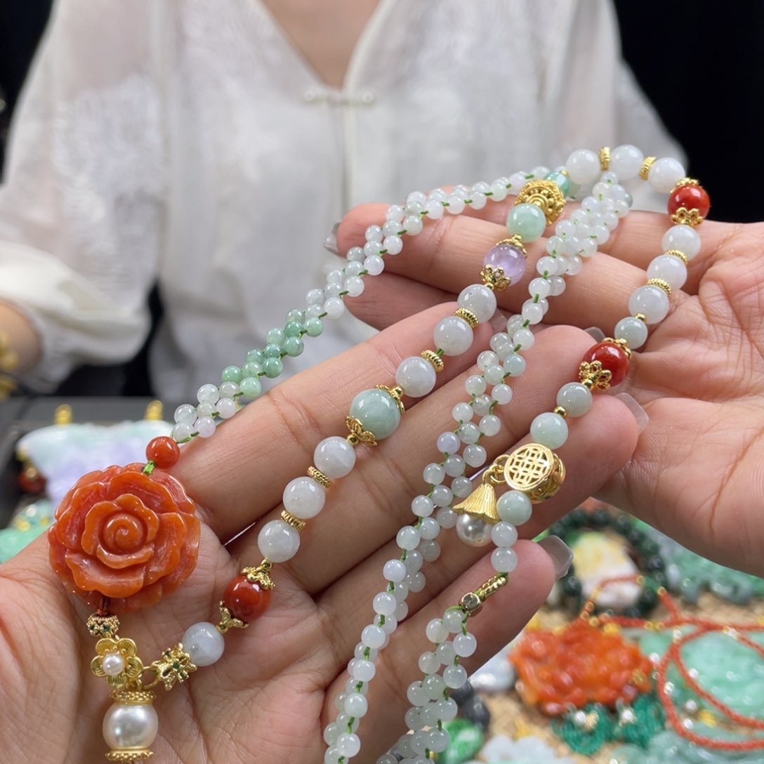 翡翠未镶嵌颈饰代编织