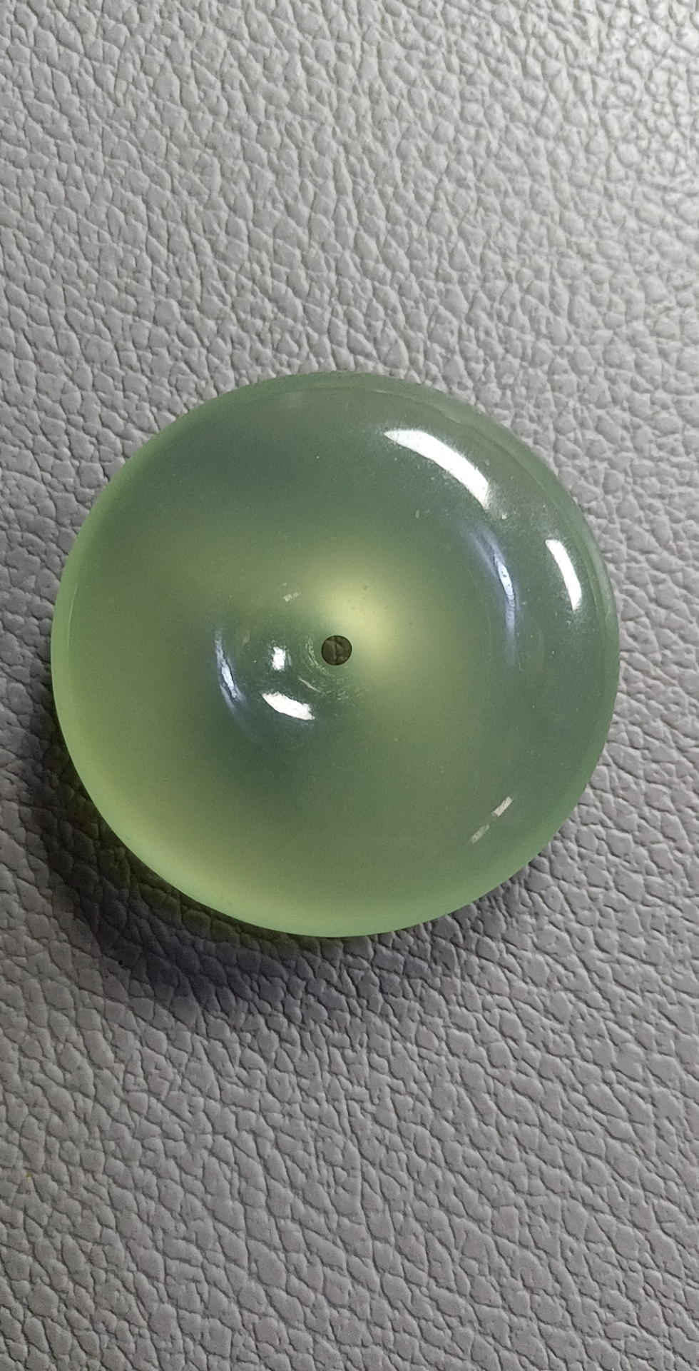天然岫玉佛公吊坠