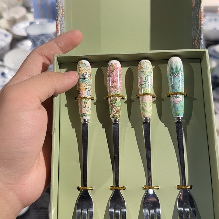 四个叉叉叉叉叉叉