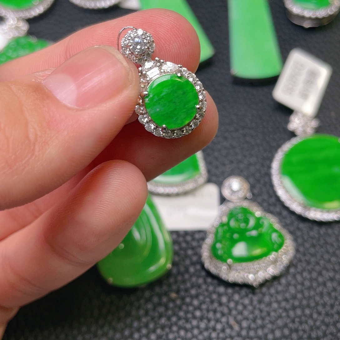 【闪购商品】翡翠吊坠(不含链)银S925镶嵌