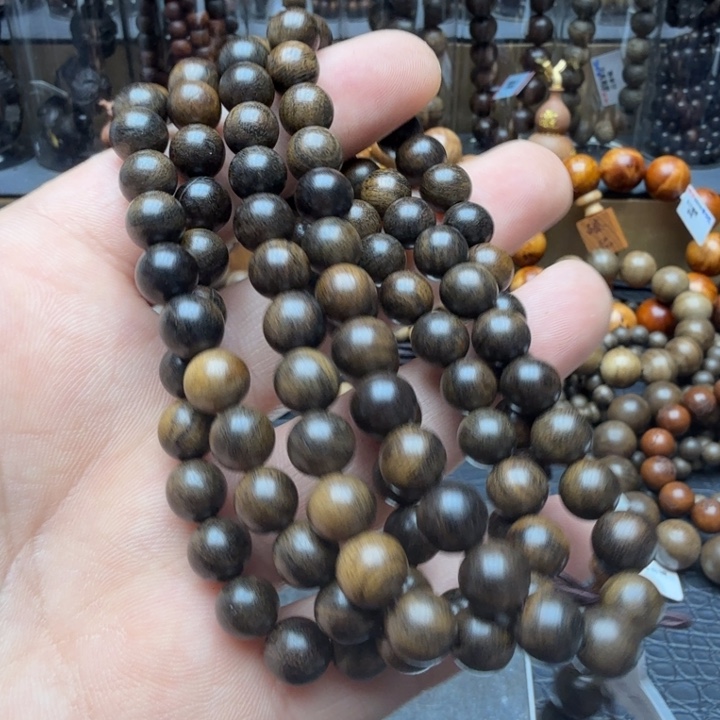 沉香碎屑沉香8.108巴布亚贡沉