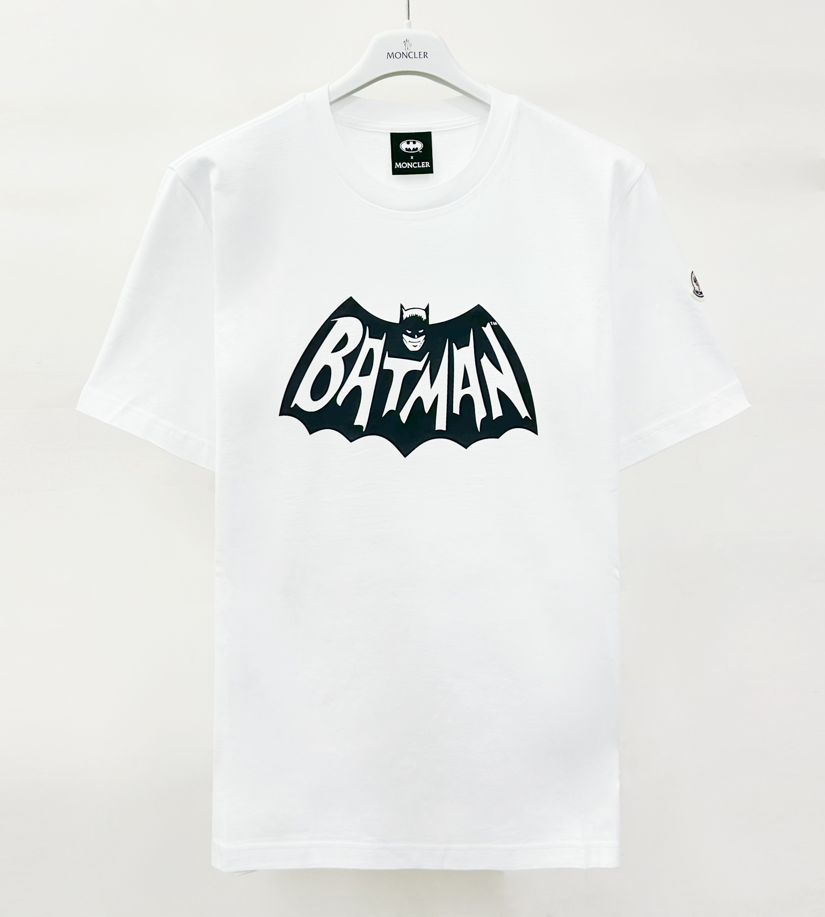 全新未使用 MONCLER 25春夏 蝙蝠侠 限定款 男士短袖T恤8C00041