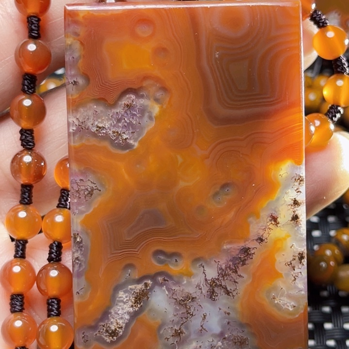 玛瑙/玉髓颈饰未镶嵌